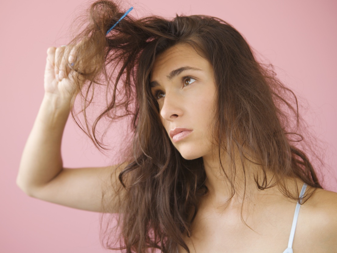 Mái tóc rối bạn phải làm sao?
